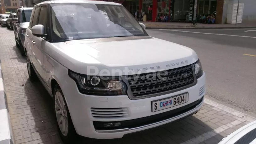 Range Rover Vogue (White), 2017 for rent in Dubai