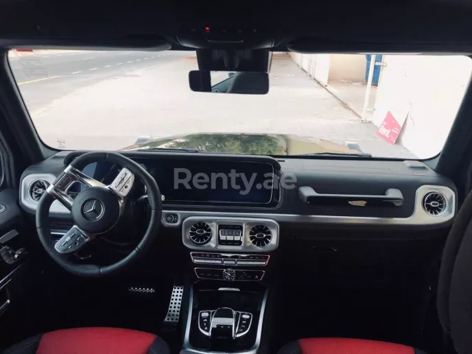 إيجار مرسيدس G63 AMG (أسود), 2019 في دبي