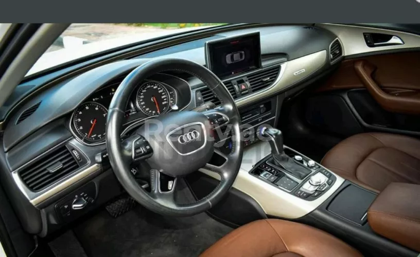 Audi A6 (Wei&szlig;), 2018  zur Miete in Dubai