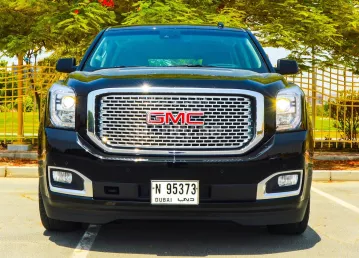 GMC Yukon (Schwarz), 2018 zur Miete in Dubai