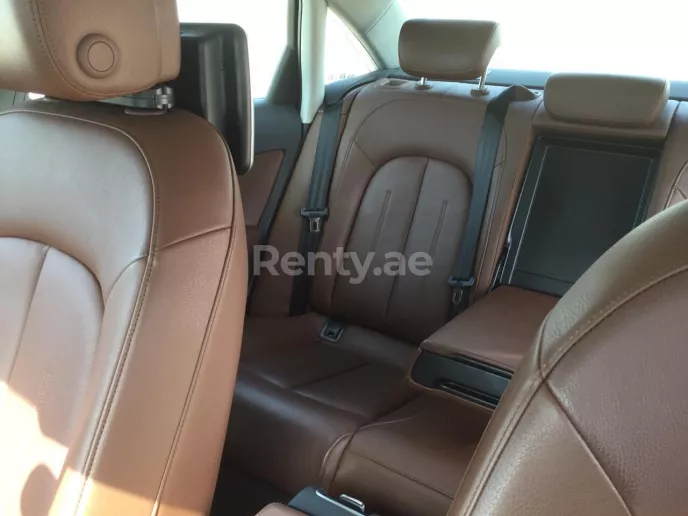 إيجار Audi A6 2,8 quatrro (أسود), 2018 في دبي