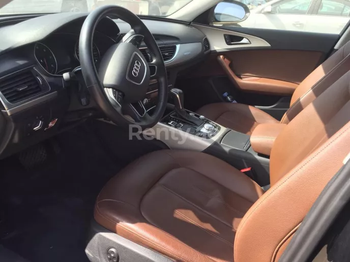 إيجار Audi A6 2,8 quatrro (أسود), 2018 في دبي