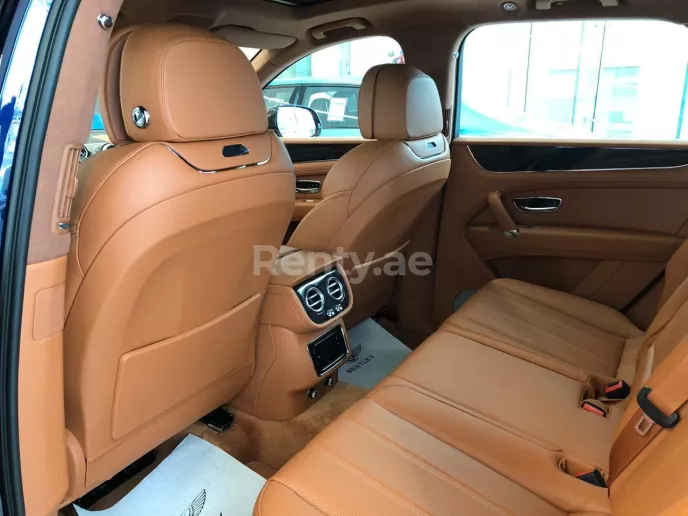 Bentley Bentayga (Dark Blue), 2019 for rent in Dubai