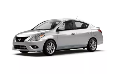Nissan Sunny (Grau), 2016 zur Miete in Dubai