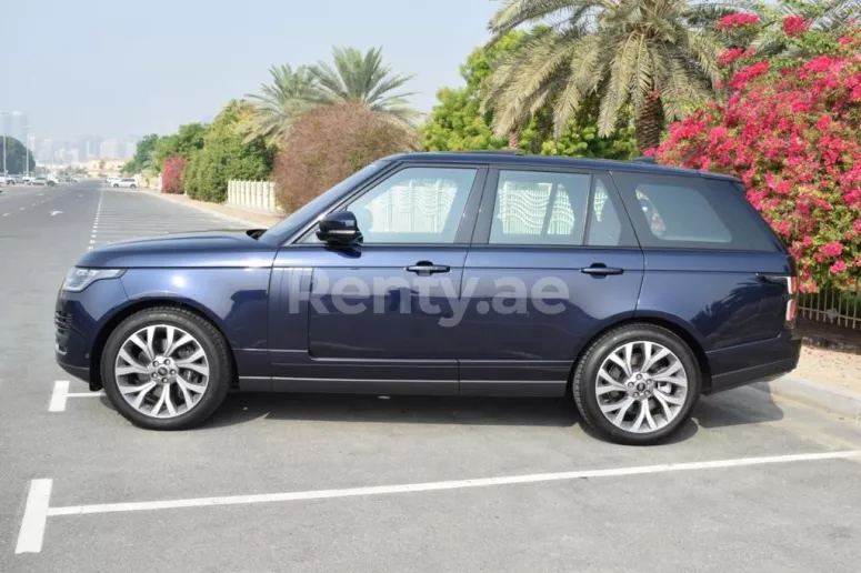 Dubai'de kiralık Range Rover Vogue (Mavi), 2019