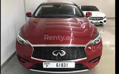 Infiniti Q30 (Rouge), 2019 &agrave; louer &agrave; Duba&iuml;