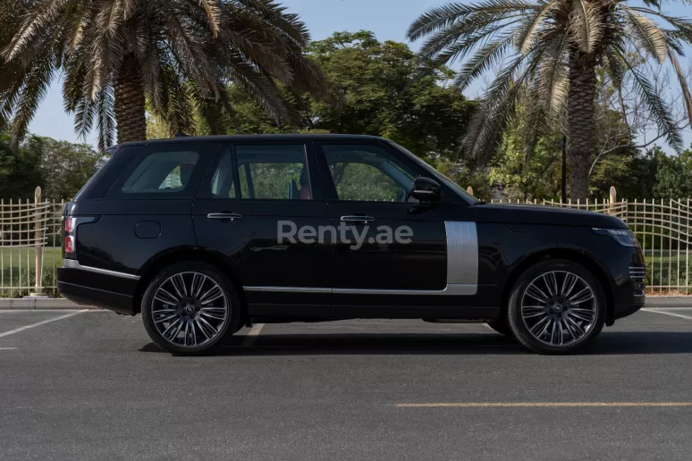 Range Rover Vogue Autobiography Fully Loaded (Negro), 2020 para alquiler en Dub&aacute;i