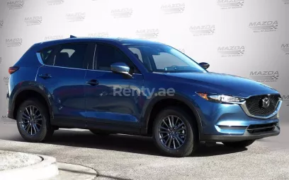 Mazda CX5 (Azul), 2020 para alquiler en Dub&aacute;i