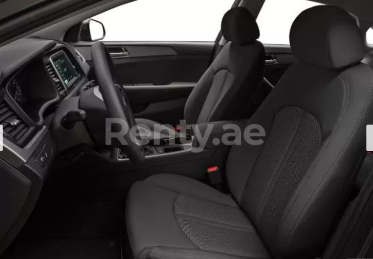 Hyundai Sonata (Серый), 2018 для аренды в Дубай