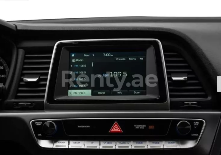 Hyundai Sonata (Серый), 2018 для аренды в Дубай