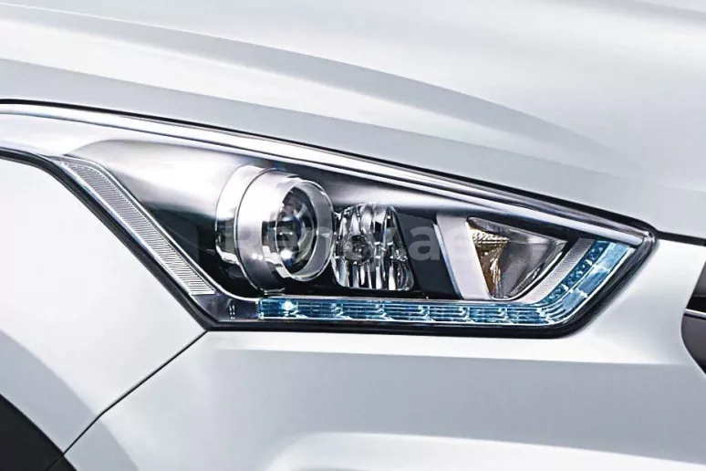 Hyundai Creta (Gris), 2020 para alquiler en Dub&aacute;i