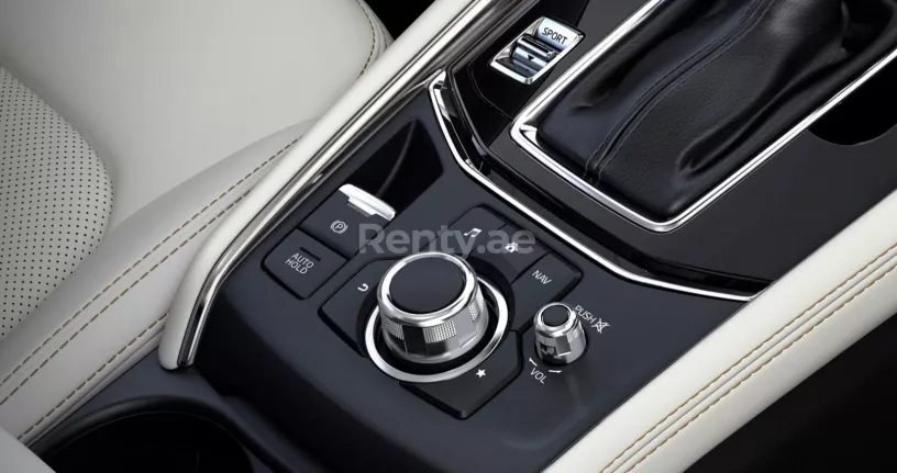 Mazda CX5 (Blanc Brillant), 2020 &agrave; louer &agrave; Duba&iuml;