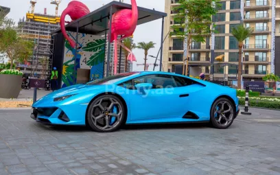Lamborghini Evo (Azul), 2020 para alquiler en Dub&aacute;i