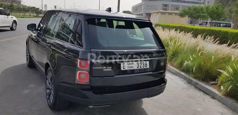 Range Rover Vogue (Black), 2019 for rent in Dubai
