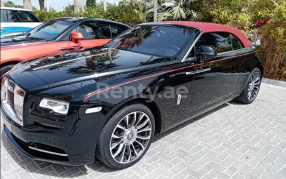 Rolls Royce Dawn (Negro), 2019 para alquiler en Abu Dhabi