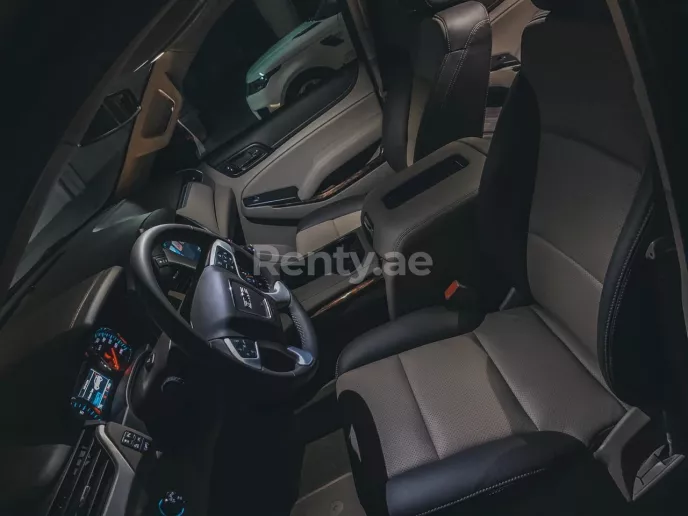 Dubai'de kiralık GMC Yukon (Siyah), 2020