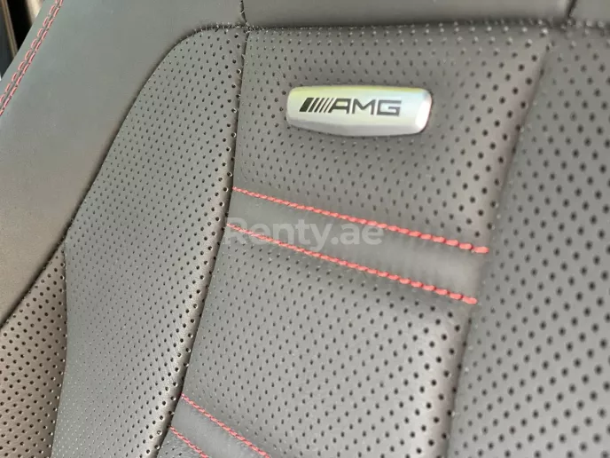Mercedes-Benz E53 AMG (Черный), 2019 для аренды в Дубай