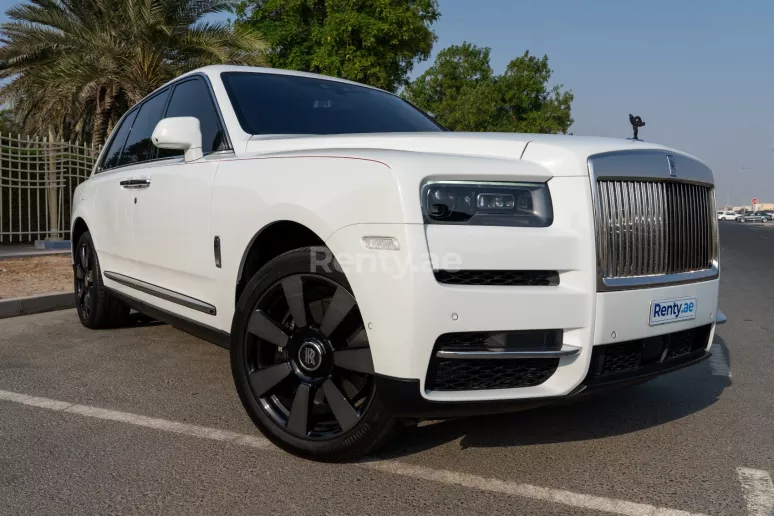 Rolls Royce Cullinan (White), 2020 for rent in Dubai