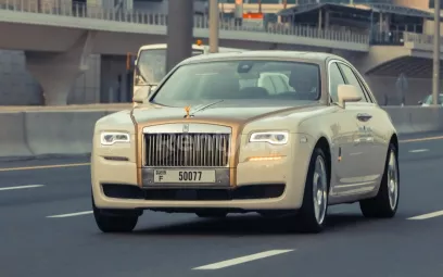Dubai'de kiralık Rolls Royce Ghost (Beyaz), 2019