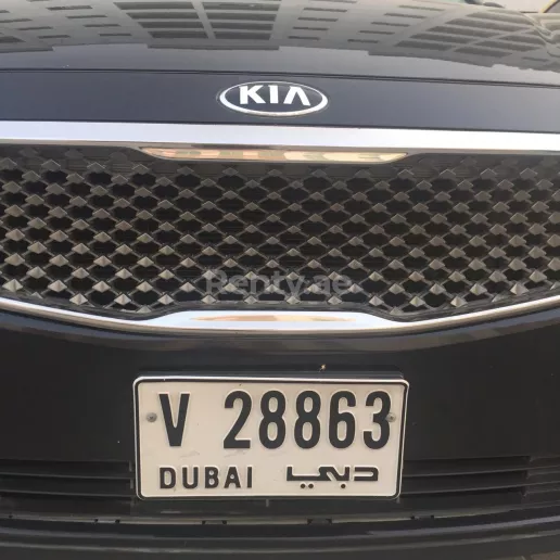 Kia Cadenza (Black), 2018 for rent in Dubai
