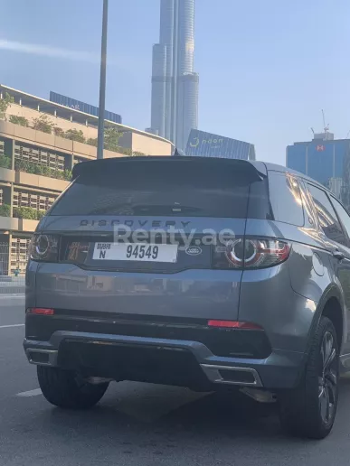 Range Rover Discovery (Blue), 2019 for rent in Dubai