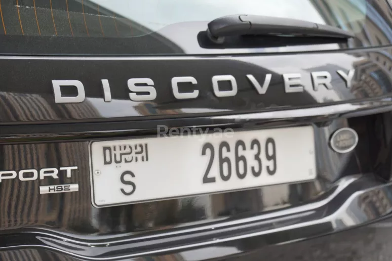 Range Rover Discovery (Grey), 2019 for rent in Dubai