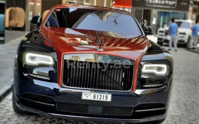 Rolls Royce Wraith- BLACK BADGE (Negro), 2019 para alquiler en Dub&aacute;i