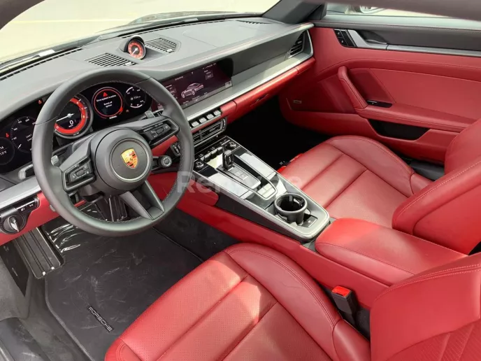 إيجار بورش 911 كاريرا S (أسود), 2020 في دبي