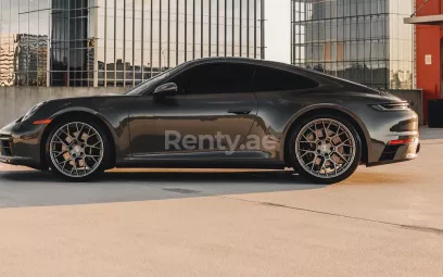 Porsche 911 Carrera S (Черный), 2020 для аренды в Дубай