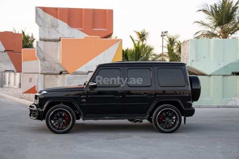 إيجار مرسيدس G63 AMG (أسود), 2020 في دبي