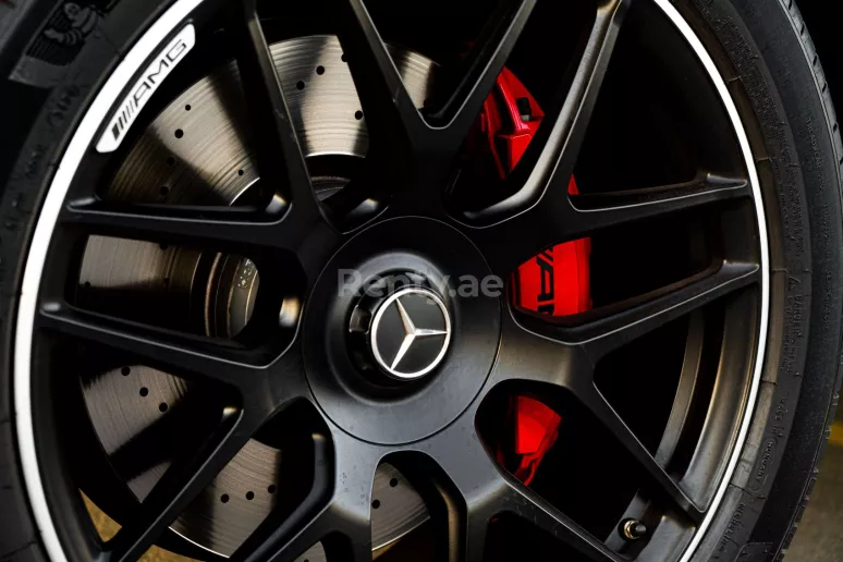 إيجار مرسيدس G63 AMG (أسود), 2020 في دبي