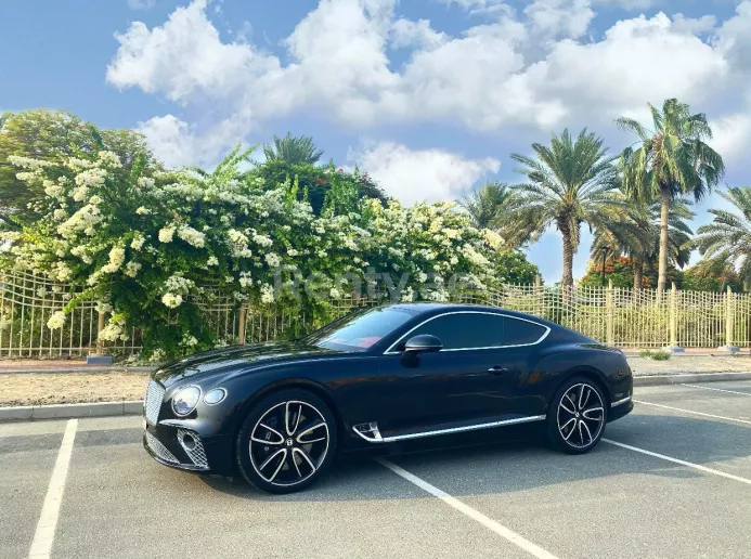 Bentley Continental GT (Negro), 2019 para alquiler en Dub&aacute;i