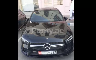 Mercedes A35 (Noir), 2020 &agrave; louer &agrave; Duba&iuml;