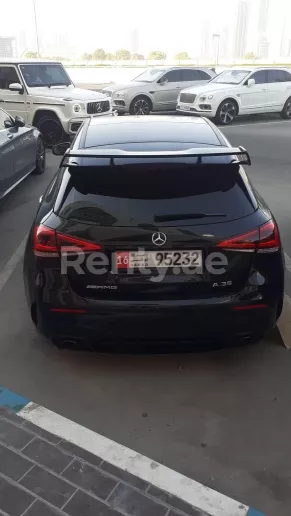 Mercedes A35 (Schwarz), 2020  zur Miete in Dubai