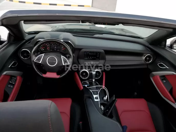 Chevrolet Camaro (Negro), 2019 para alquiler en Dub&aacute;i