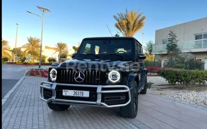 إيجار مرسيدس كلاس G (أسود), 2020 في دبي