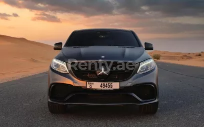 Mercedes GLC-S (Темно-серый), 2020 для аренды в Дубай