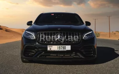 Mercedes GLC-S (Черный), 2020 для аренды в Дубай