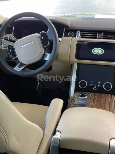 Range Rover Vogue V6 (Black), 2021 for rent in Dubai