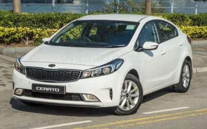 KIA Cerato (Blanco), 2020 para alquiler en Sharjah