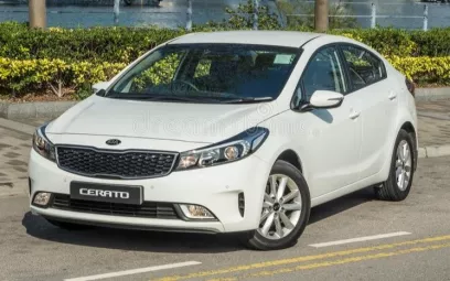 KIA Cerato (Blanco), 2020 para alquiler en Sharjah