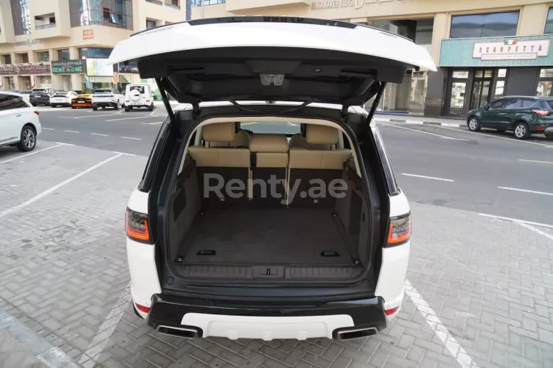 Range Rover Sport (Blanc), 2019 &agrave; louer &agrave; Duba&iuml;
