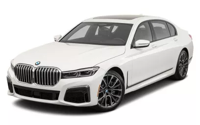Şarika'de kiralık BMW 7 Serisi (Beyaz), 2019