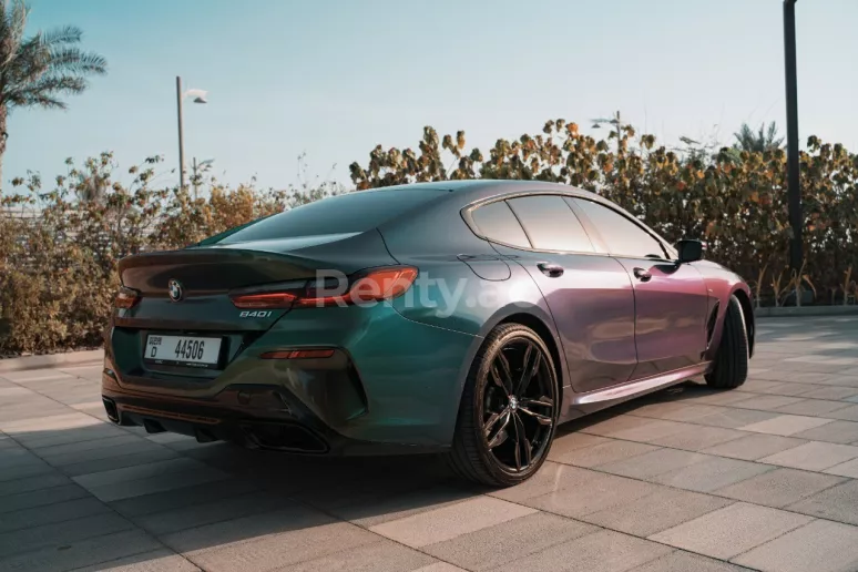 BMW 840 Grand Coupe (Groen), 2021 te huur in Dubai