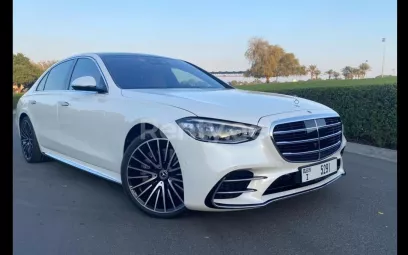 Mercedes S Класс (Белый), 2021 для аренды в Дубай