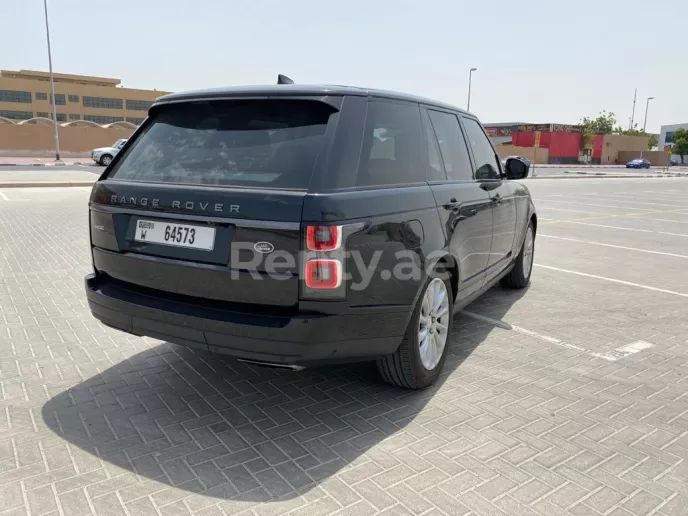 Range Rover Vogue HSE (Black), 2019 for rent in Dubai