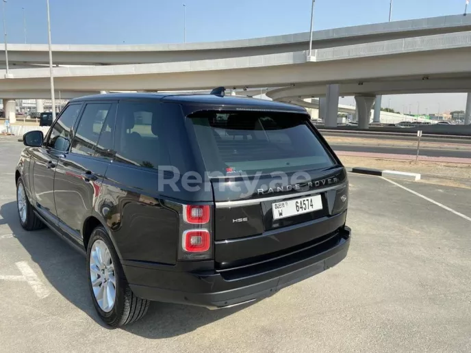 Range Rover Vogue HSE (Black), 2019 for rent in Dubai