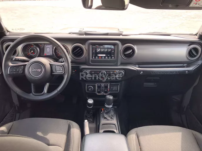 Jeep Wrangler Unlimited Sports (Grau), 2021  zur Miete in Dubai