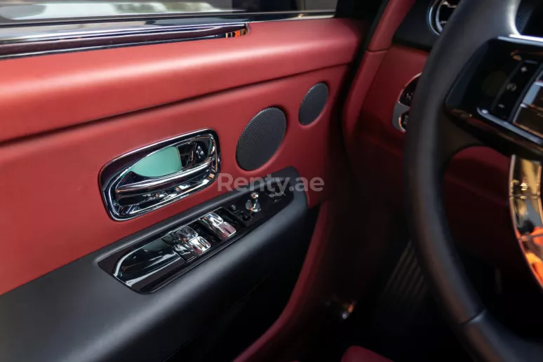Rolls Royce Cullinan (Black), 2021 for rent in Dubai