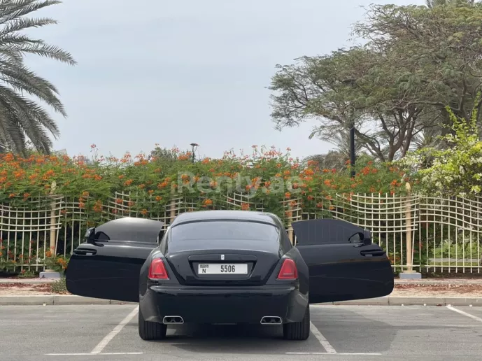Rolls Royce Wraith (Negro), 2020 para alquiler en Dub&aacute;i